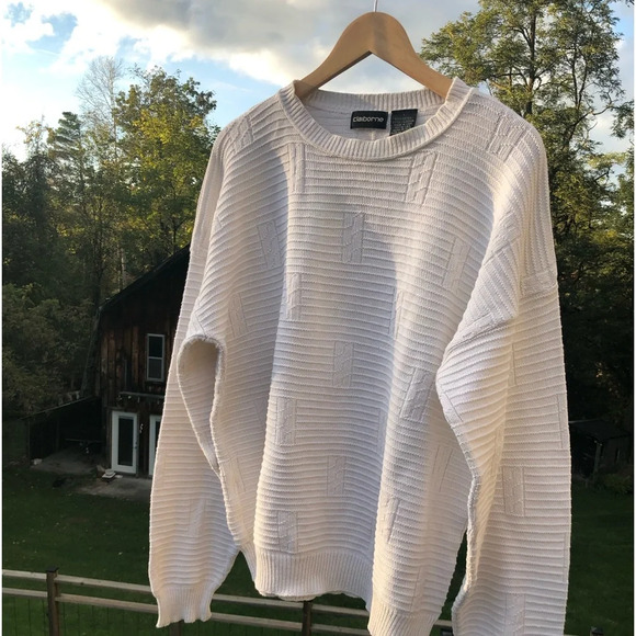 Claiborne Sweaters - Textured Cotton  knit Crew Neck Sweater - creamy white - made in USA - Size L